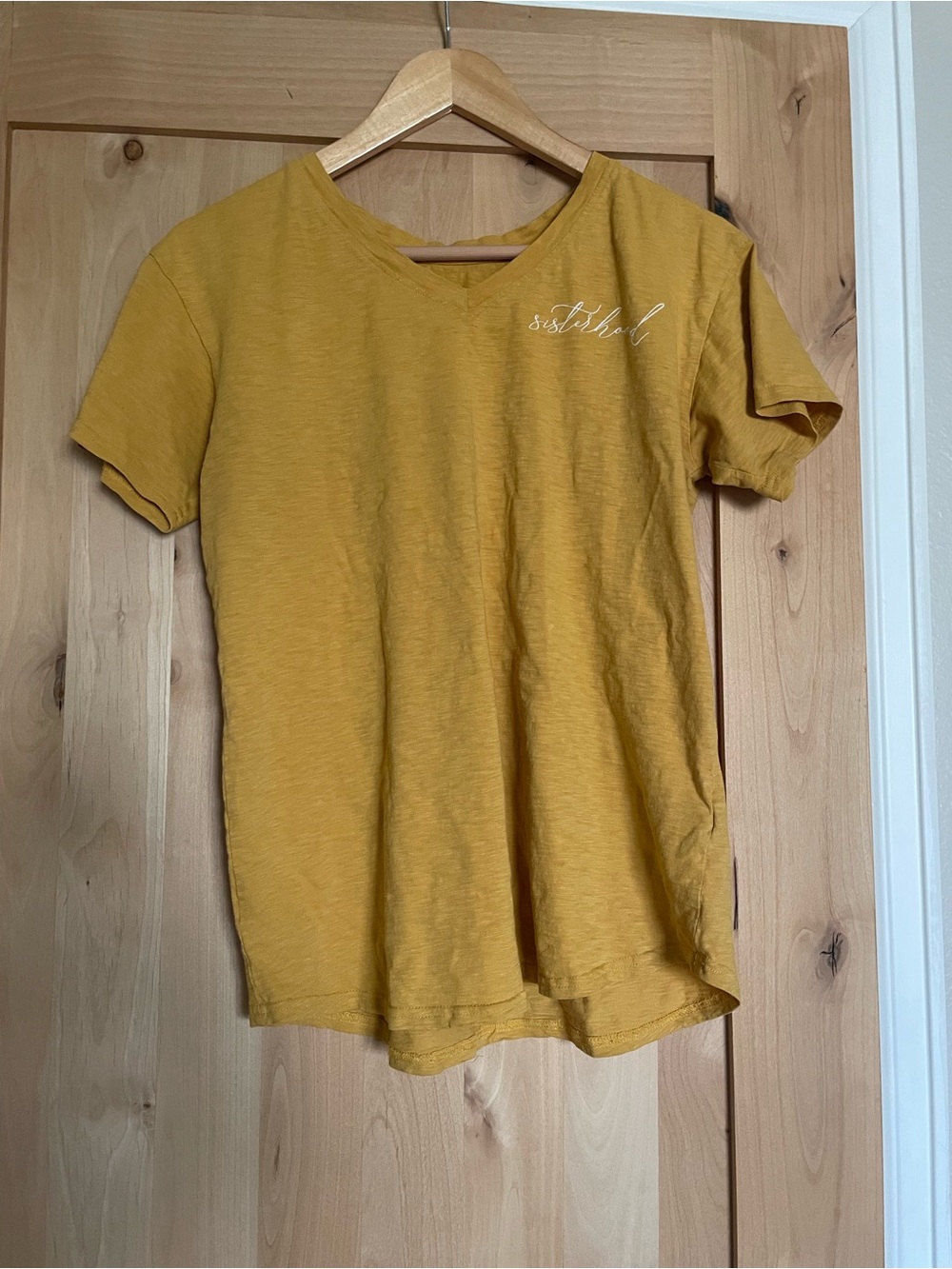 Sseko Sisterhood Mustard Yellow V-Neck Tee – Size Medium